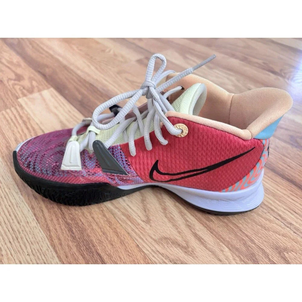 Nike Kyrie 7 Size 6.5 DC0588-601 Preowned Tenis